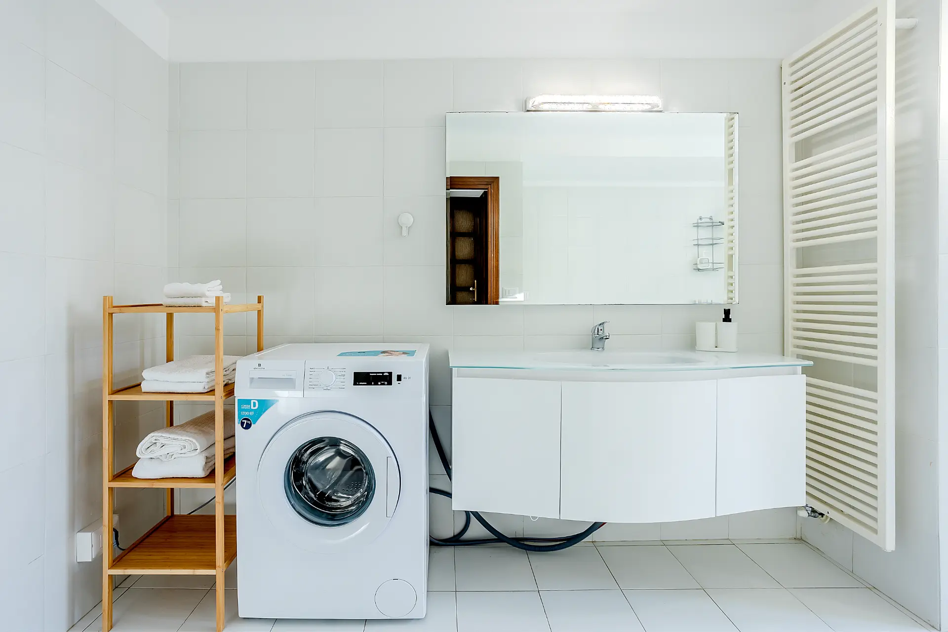 Bagno con lavatrice